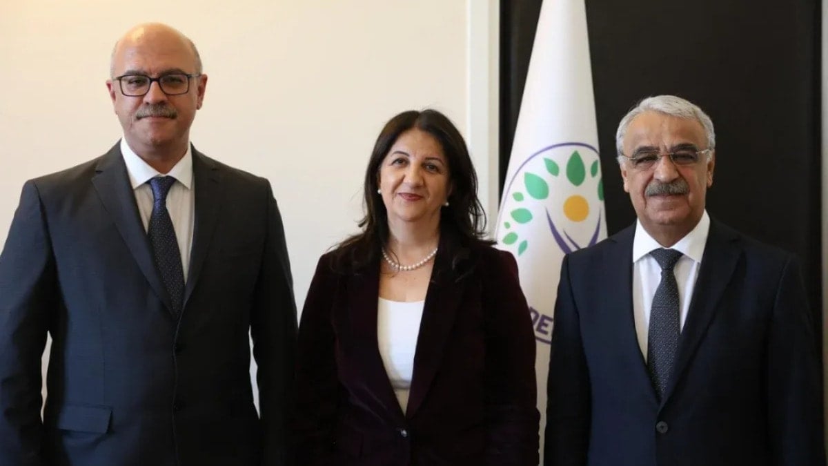 İmralı heyeti yarın Öcalan'la görüşmeye gidecek