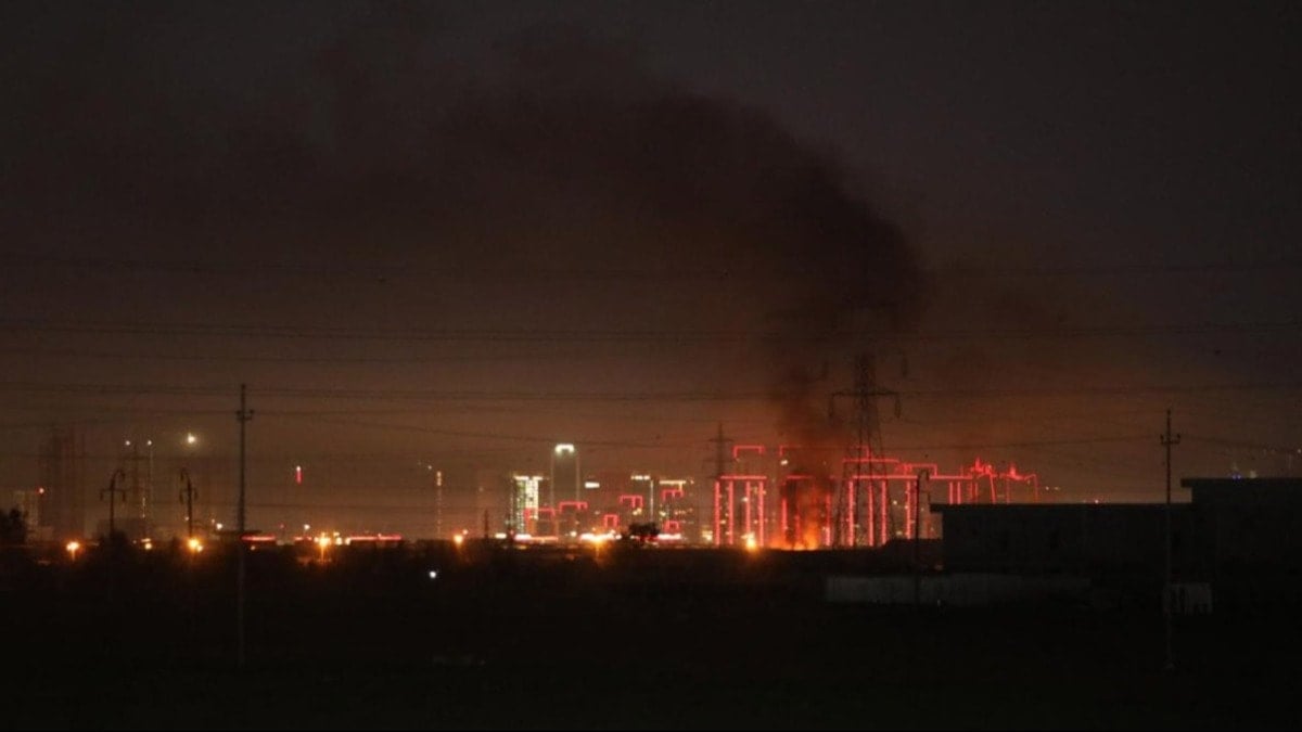 Erbil Havalimanı'nda şiddetli patlama sesleri duyuldu