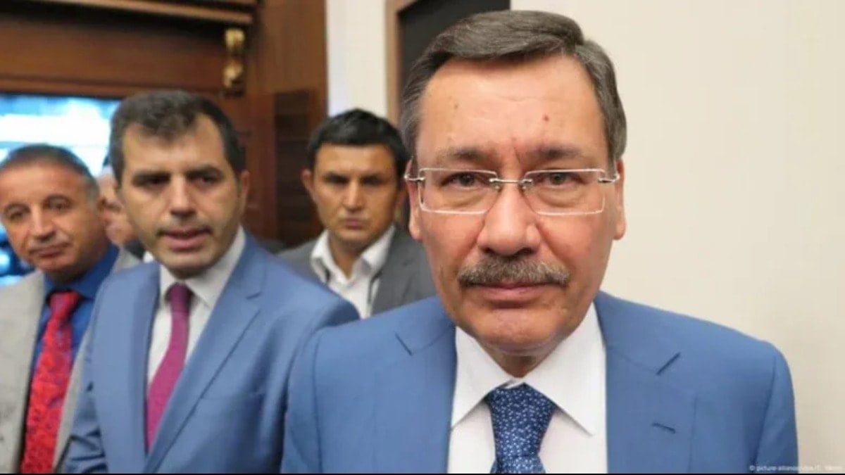 CHP'den Melih Gökçek'in "adaylık" iddiasına sert yanıt: Tümüyle yalan