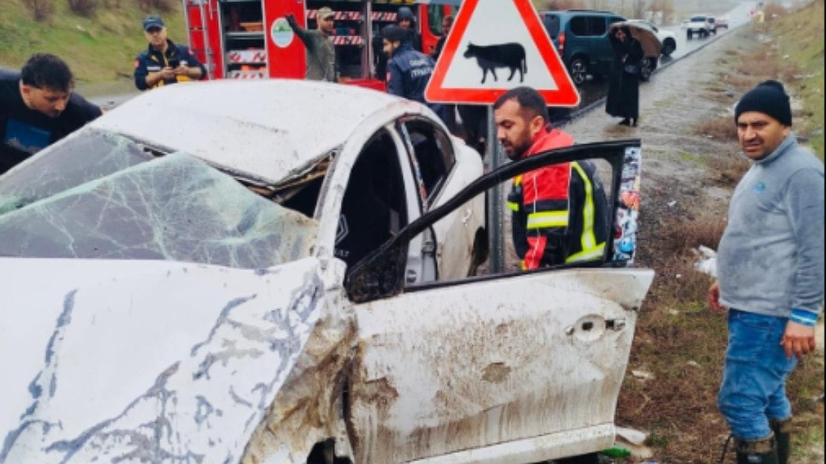 Bingöl'de otomobil devrildi: 1 ölü, 2 yaralı