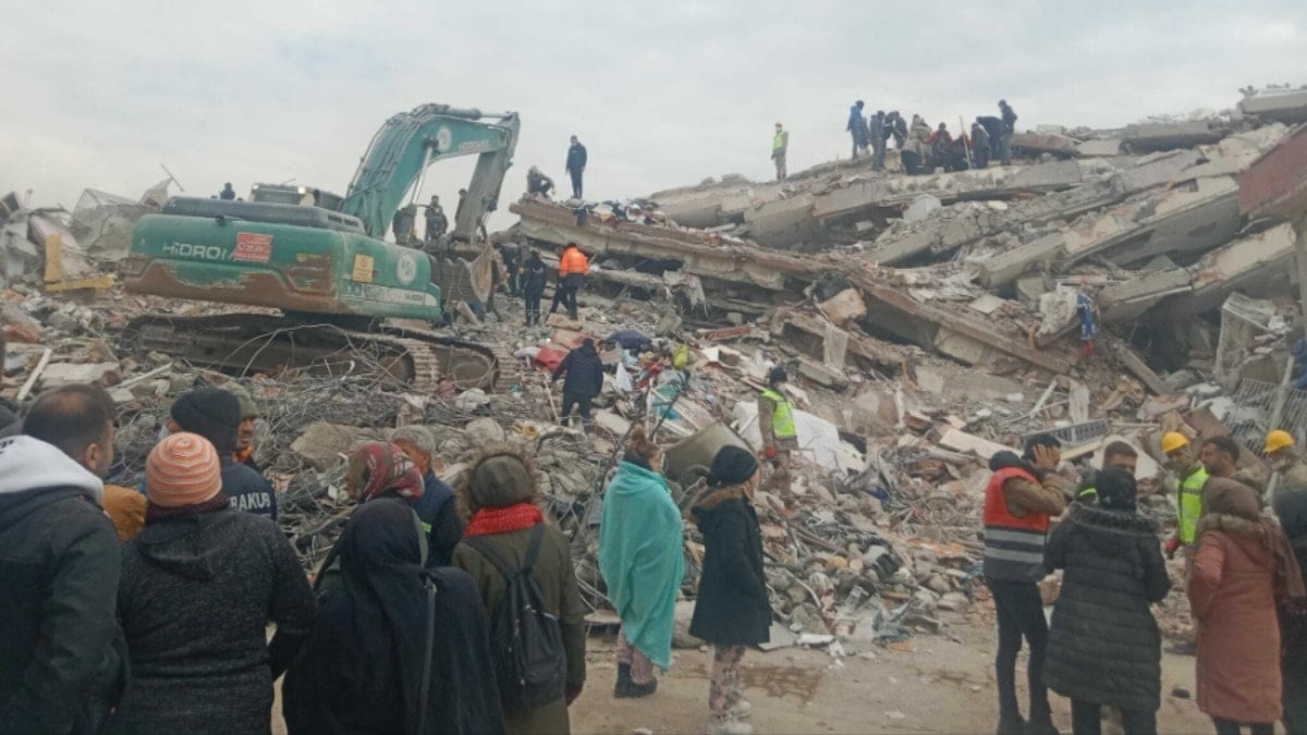 Depremde 112 kişiye mezar olan Arıkan Sitesi davasında yeni gelişme!