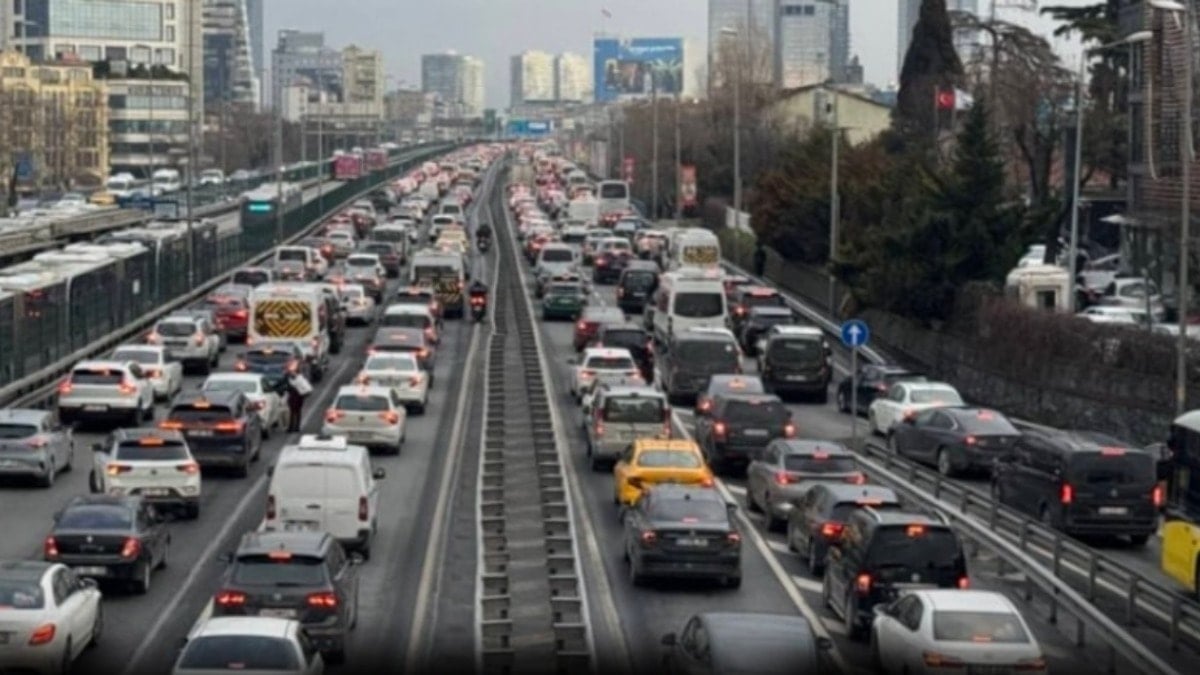 Yarın başlıyor! Araç sahipleri ödemeyi artık peşin alacak