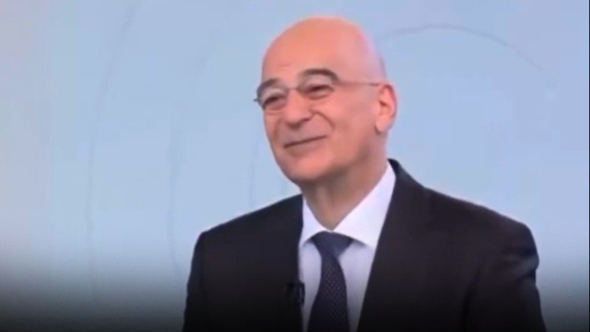 Yunan Bakandan küstah açıklama! 'Türkleri geri çekmek için bir fırsat...'