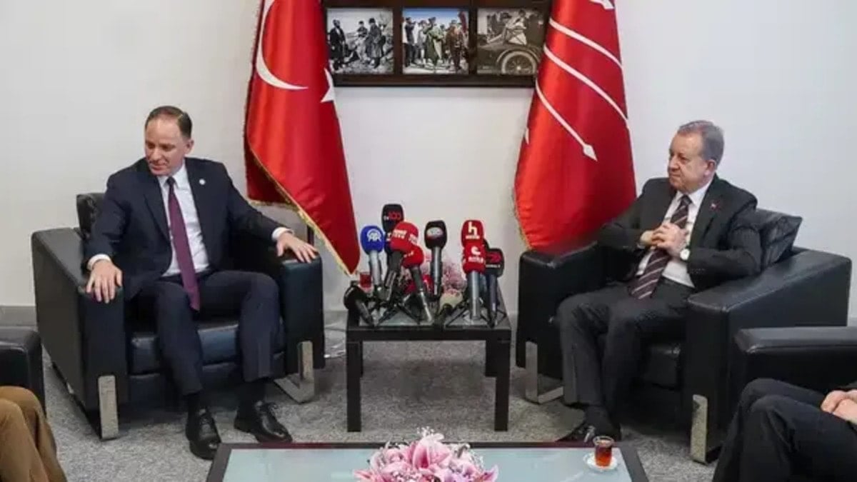 Bayramlaşmada dikkat çeken 'İmamoğlu ve Türkeş' diyaloğu