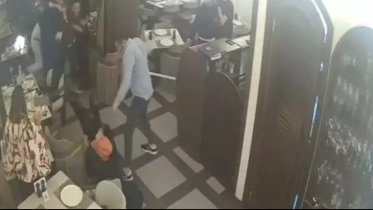 CHP'li belediye başkanı restoranda çıkan kavgada darp edildi!