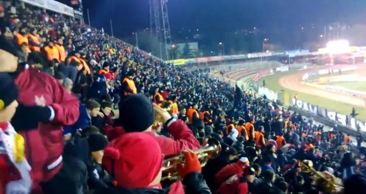 Eskişehirspor tribünleri İspanya'yı salladı!