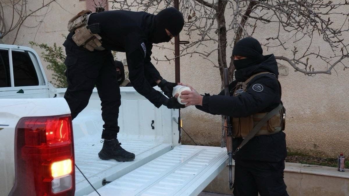 MİT'ten Suriye'de IŞİD'e operasyon!