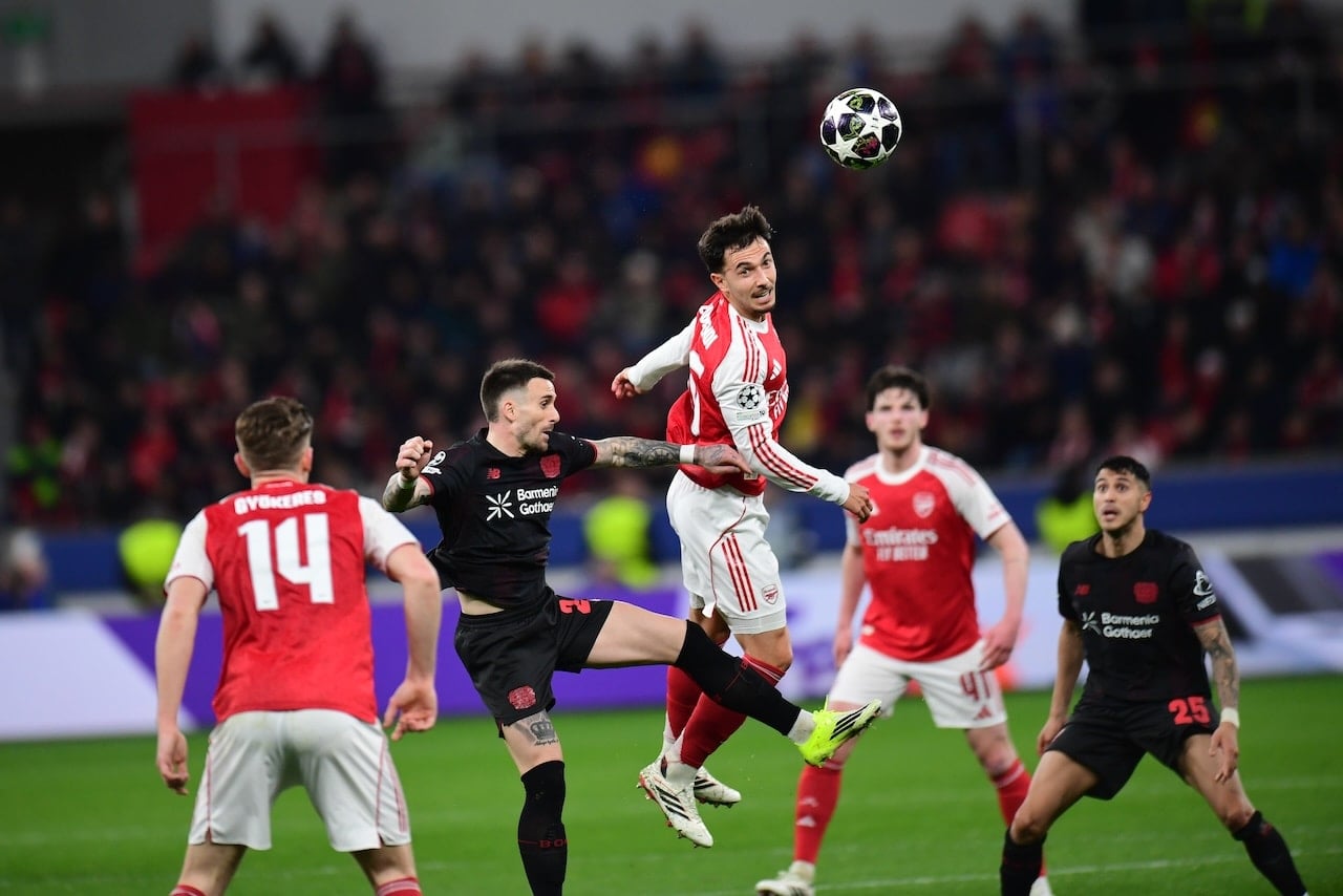 Arsenal beraberliği sön bölümde kurtardı