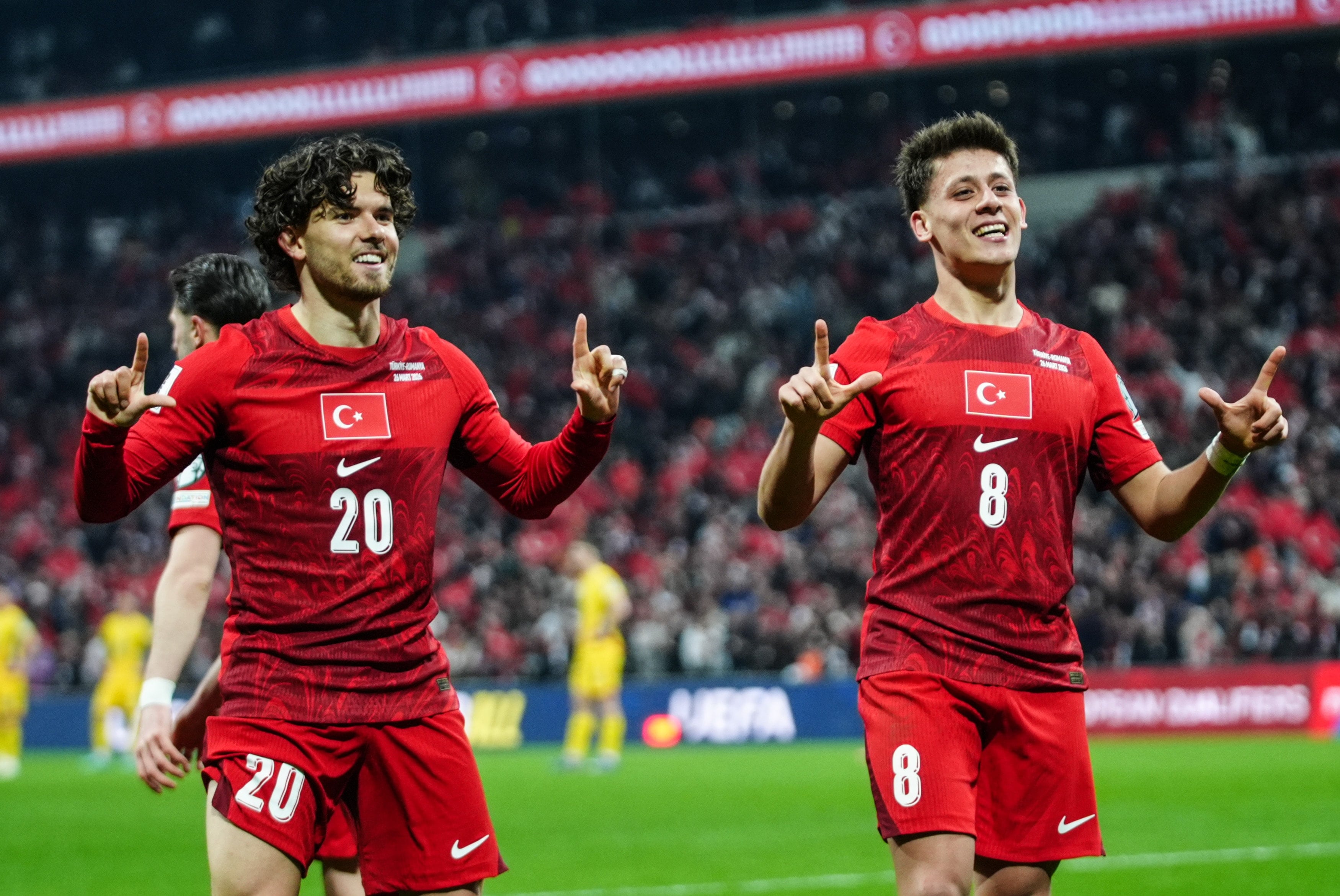 Arda devre arasında Ferdi ile yaptığı konuşmayı anlattı