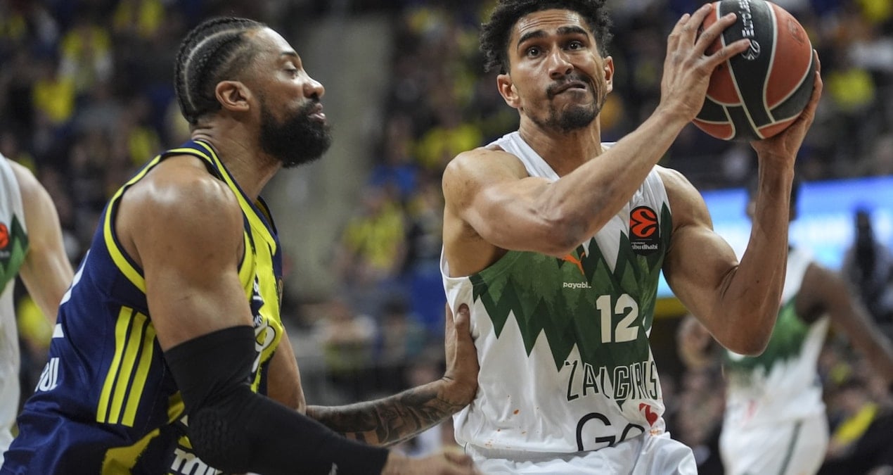 Fenerbahçe evinde Zalgris'e mağlup oldu