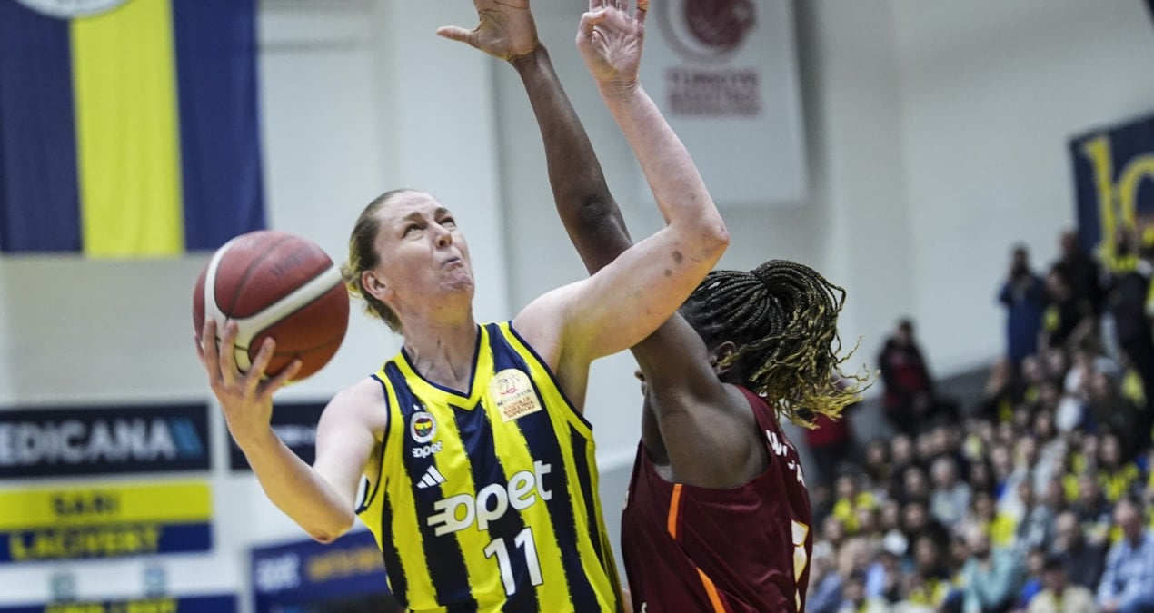 Galatasaray Çağdaş Faktoring'i yenen Fenerahçe Opet seride öne geçti
