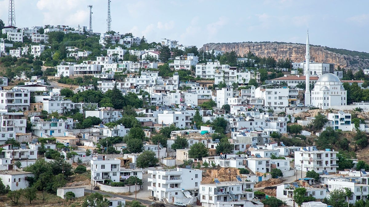 Görenler Bodrum sanıyor ama değil: Denizi yok, herkes akın akın gidiyor 