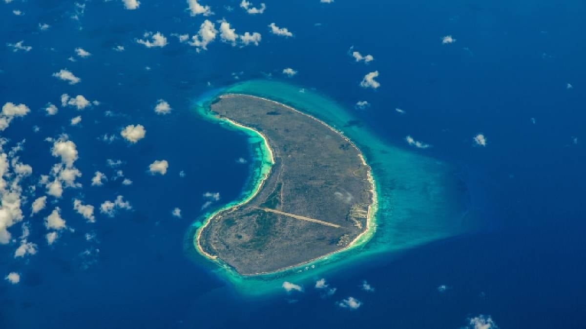 Devlerin yaşadığı ada: Dış dünyadan tamamen izole
