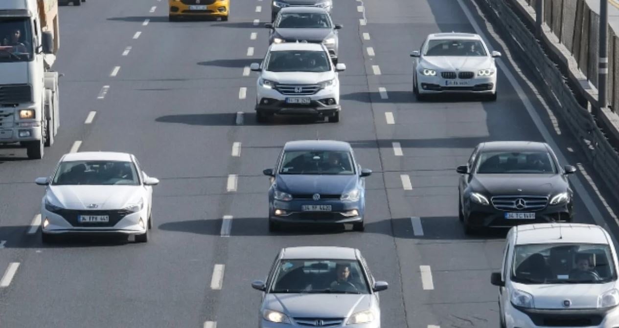 Piyasada fırtınalar estiren otomotiv devi binlerce aracını geri çağırdı