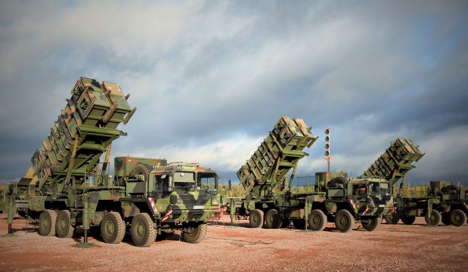 Ülke korkudan yerli hava savunma sistemi üretmek için seferber oldu