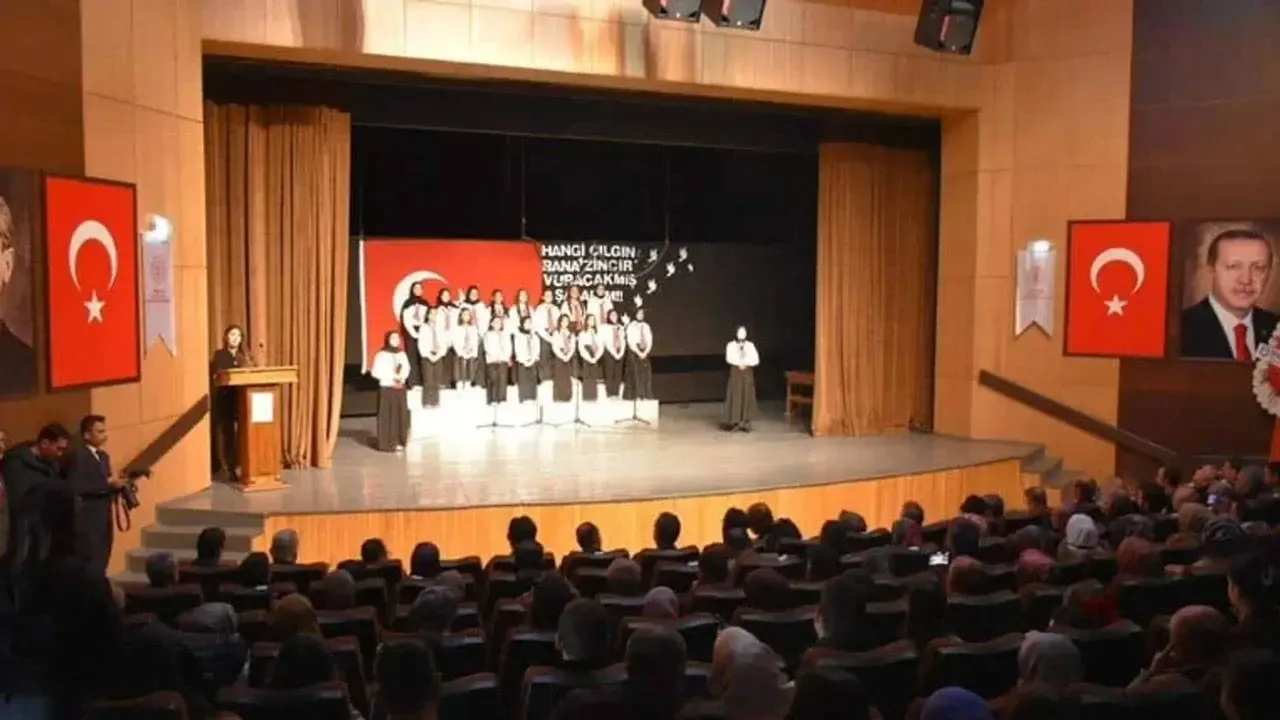 İstiklal Marşı’nın Arapça okunmasına soruşturma 