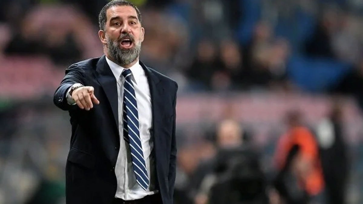 Arda Turan çeyrek final kapısını araladı