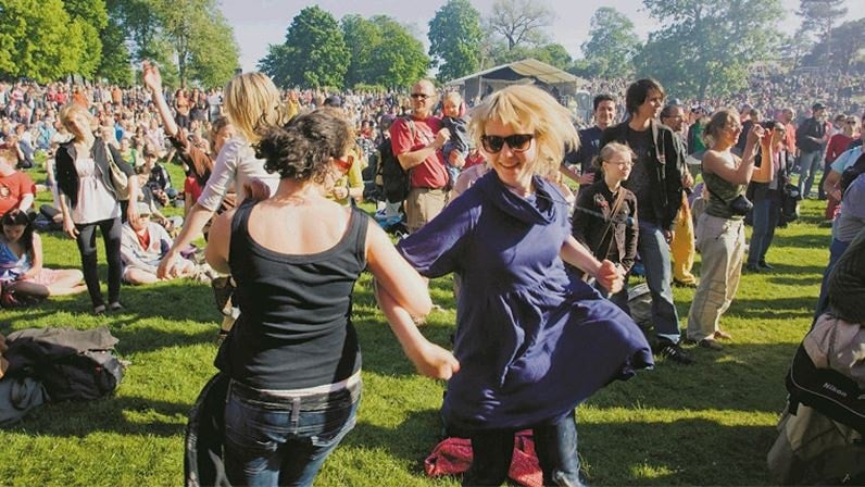 Dünyanın en mutlu ülkeleri açıklandı! Türkiye'nin yeri listede zor bulundu