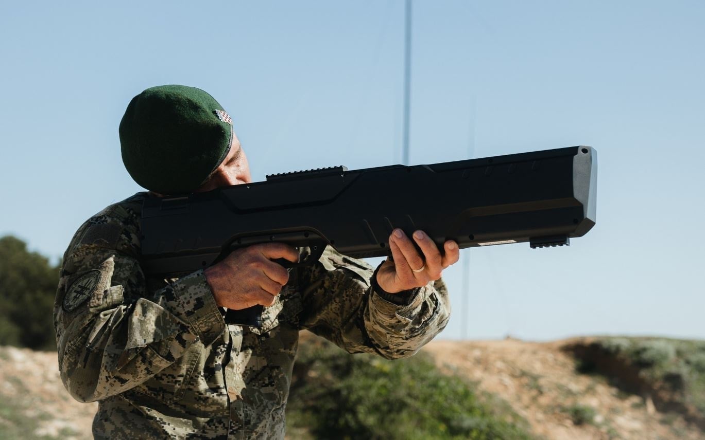 Tüfeğin içine lazer silah yerleştirdiler! Sahada tüm dengeler değişecek