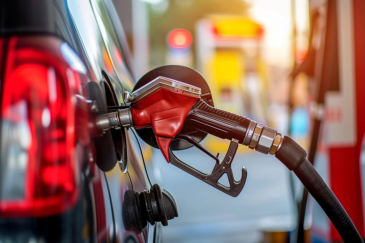 Motorine önce indirim sonra dev zam