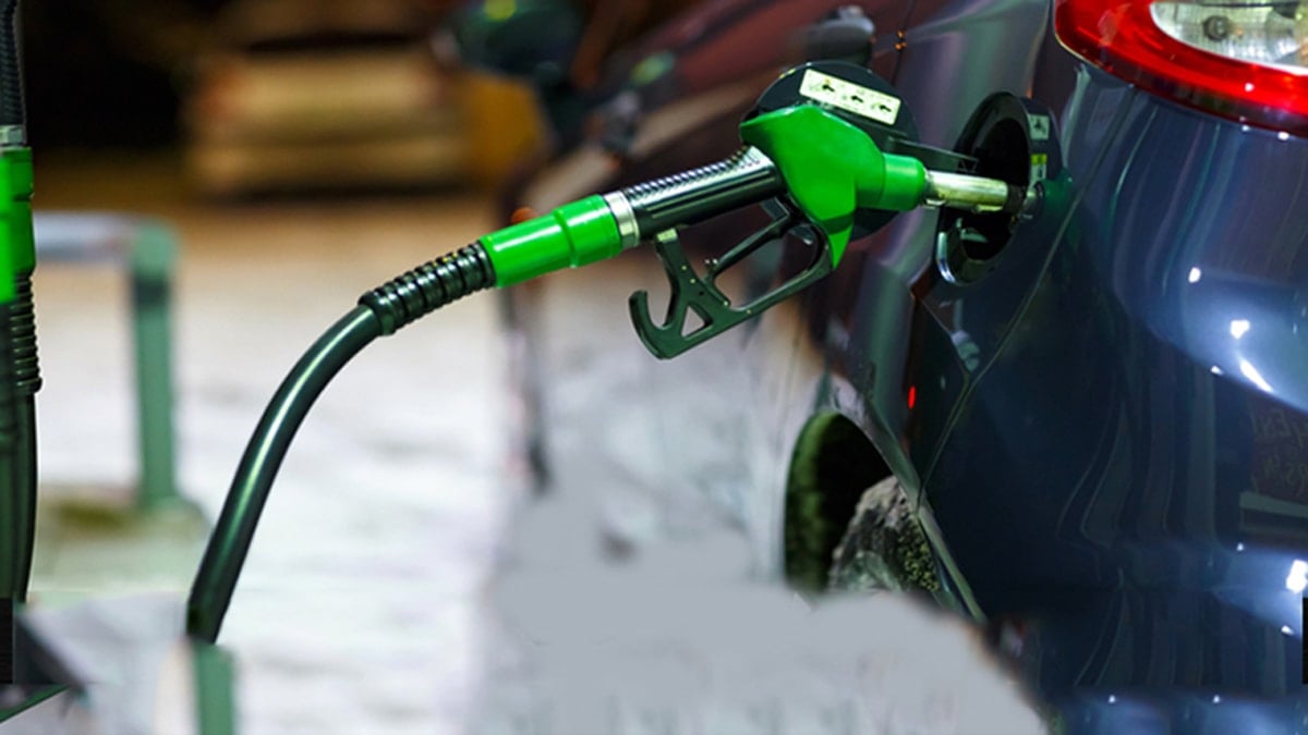 Enerji krizi alarma geçirdi! Bir ülkede akaryakıt satışına kısıtlama geldi