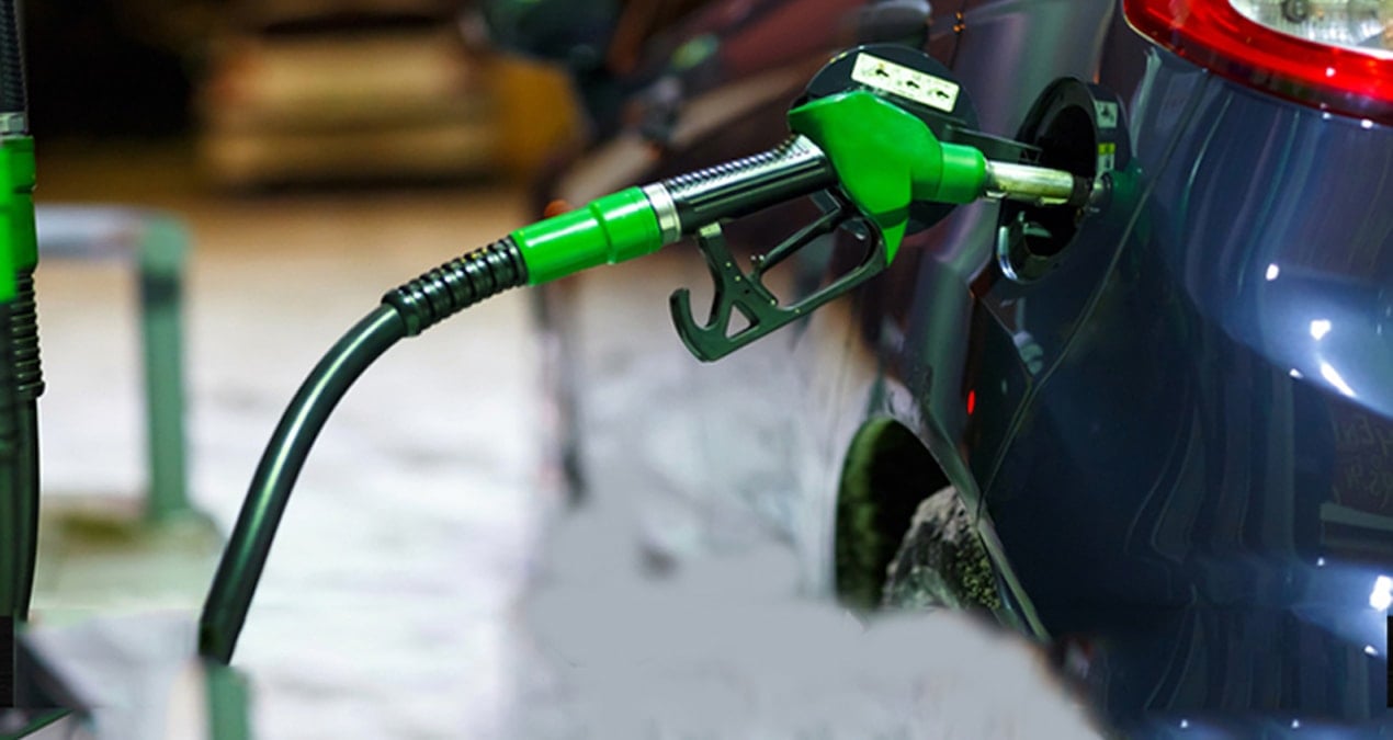 Enerji krizi alarma geçirdi! Bir ülkede akaryakıt satışına kısıtlama geldi