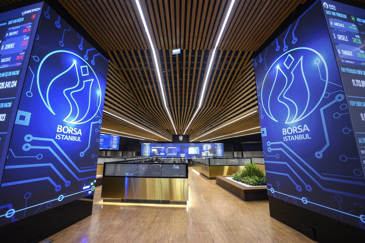 Borsa günün ilk yarısında geriledi