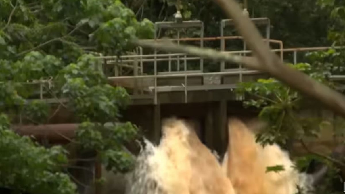 Ülkedeki vatandaşlara 'Hemen terk edin' çağrısı yapıldı: Kritik seviyeye geldi