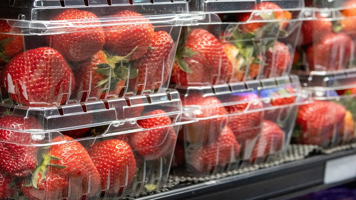 Yüksek oranda böcek ilacı tespit edildi: Ülkede tüketmeyin uyarısı yapıldı 