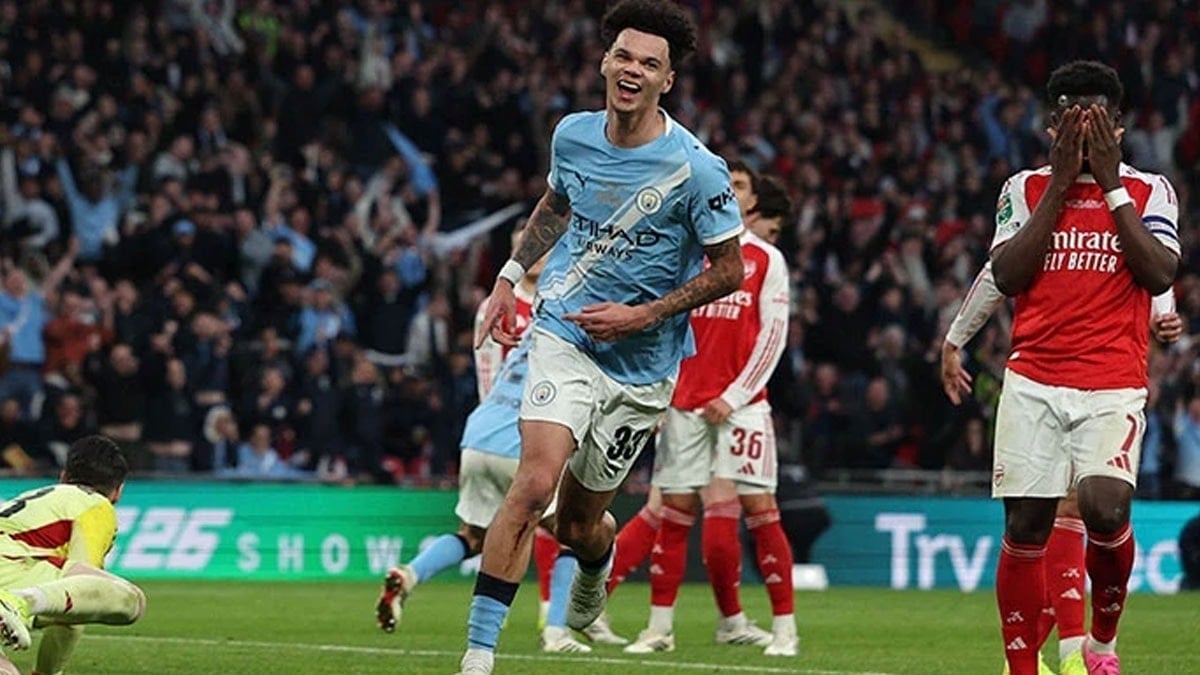Manchester City kupayı yine kaptırmadı! Son 10 yılda 5. kez müzede