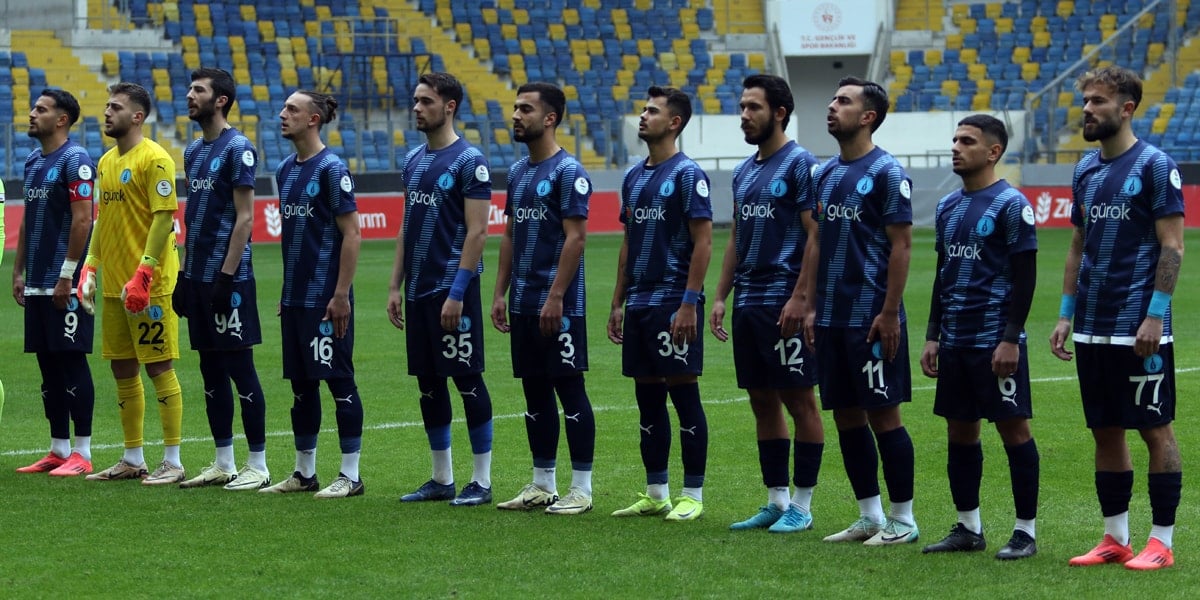 Rakipleri maça çıkabilsin diye masraflarını karşıladılar!