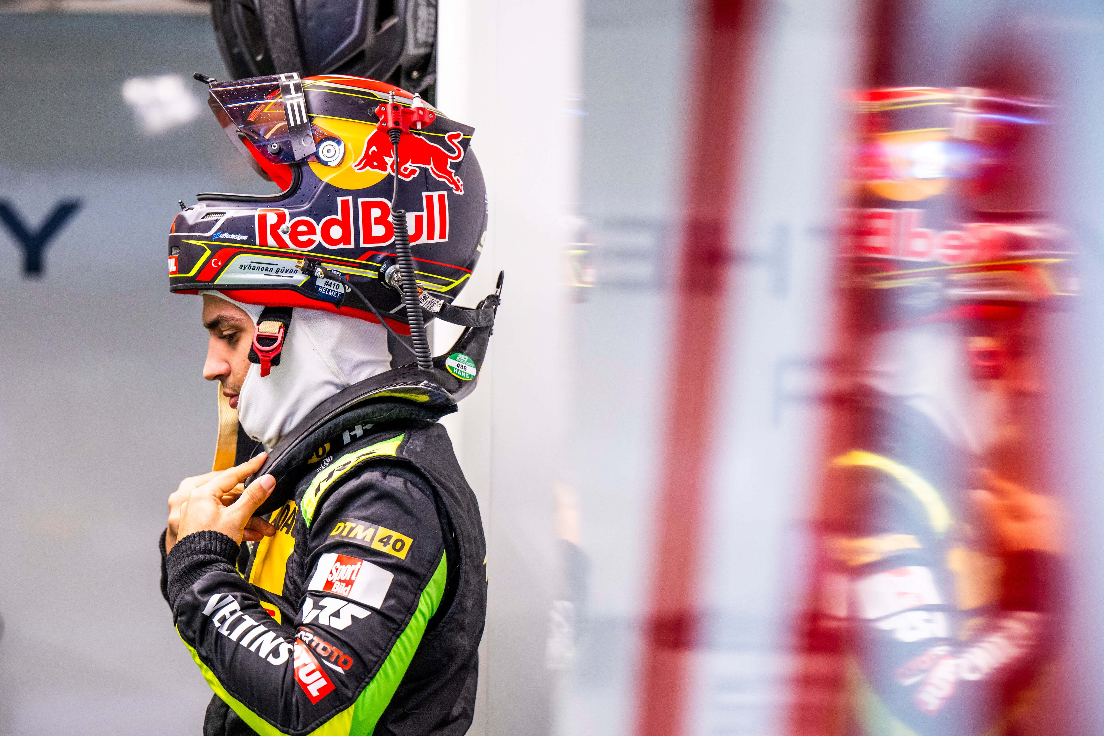 Katar'daki yarış güvenlik gerekçesiyle ertelendi