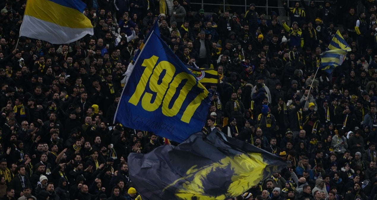 Fenerbahçe'ye seyirci yasağı cezası