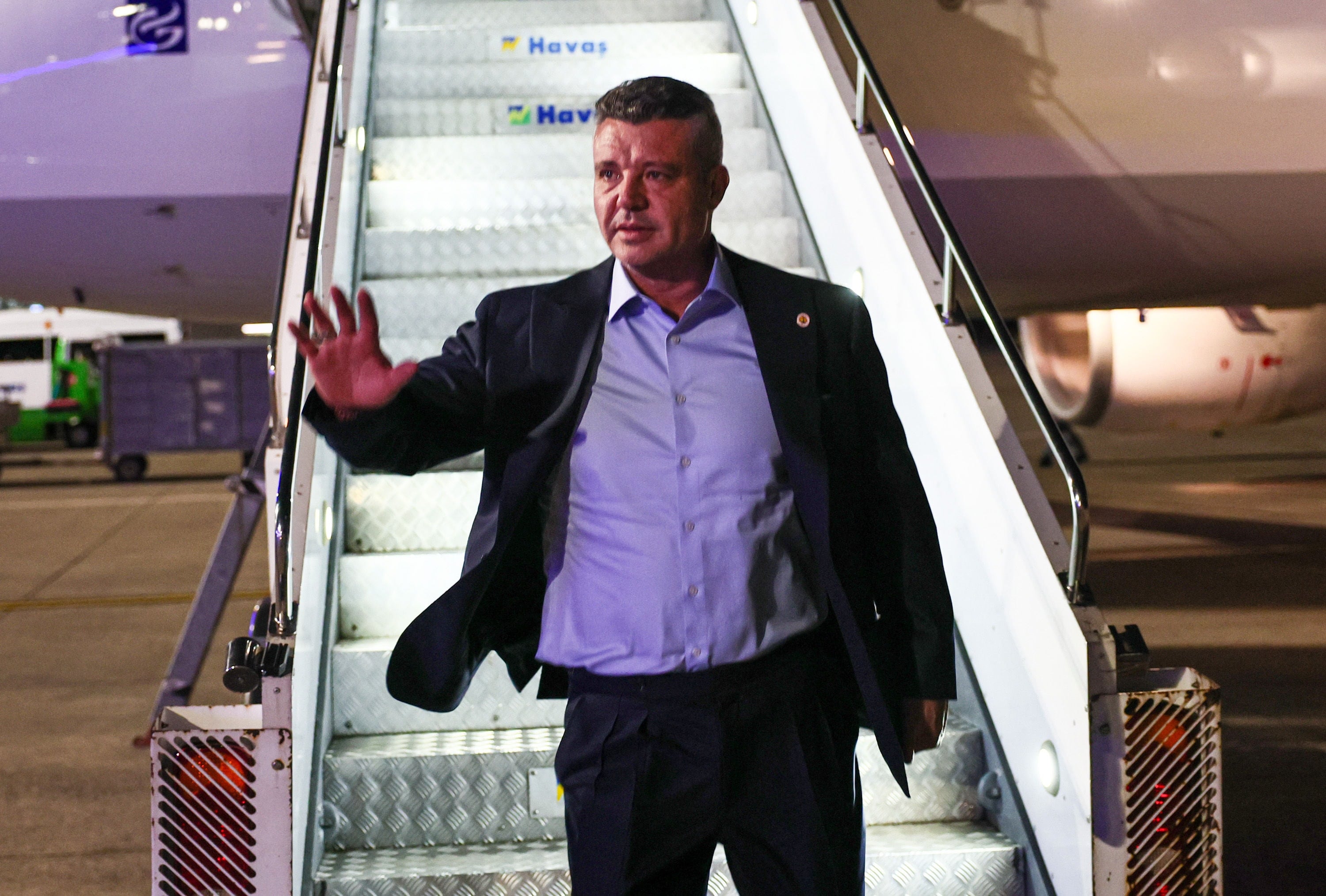 Sadettin Saran'dan olay Galatasaray sözleri: 'Kollandığına inanıyorum'