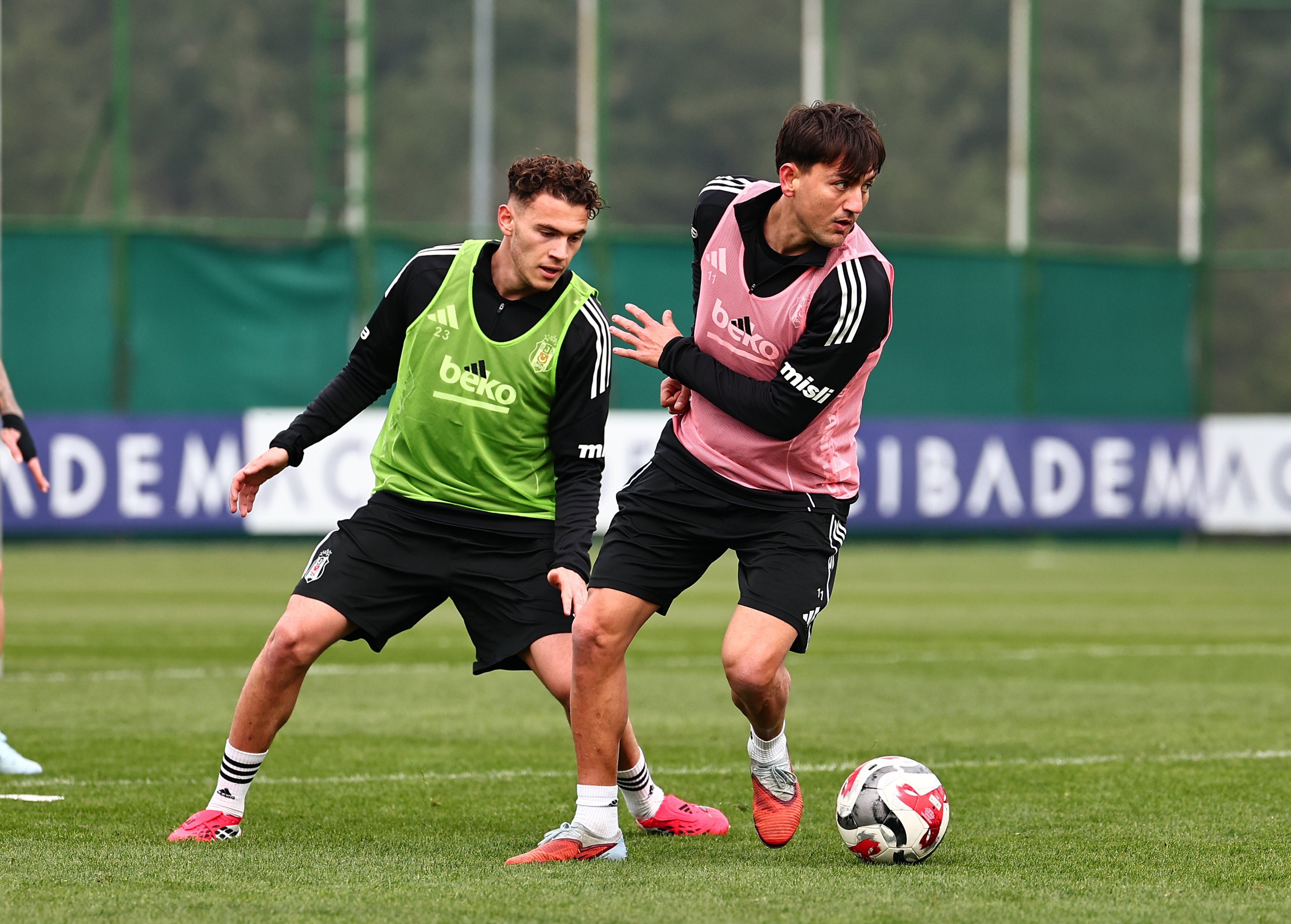 Sergen Yalçın'dan milli yıldıza son şans