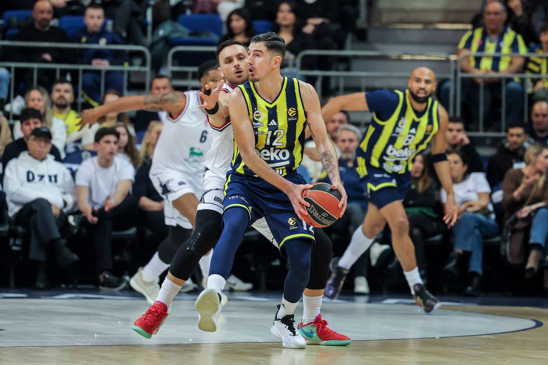 Fenerbahçe Beko'da De Colo şoku!