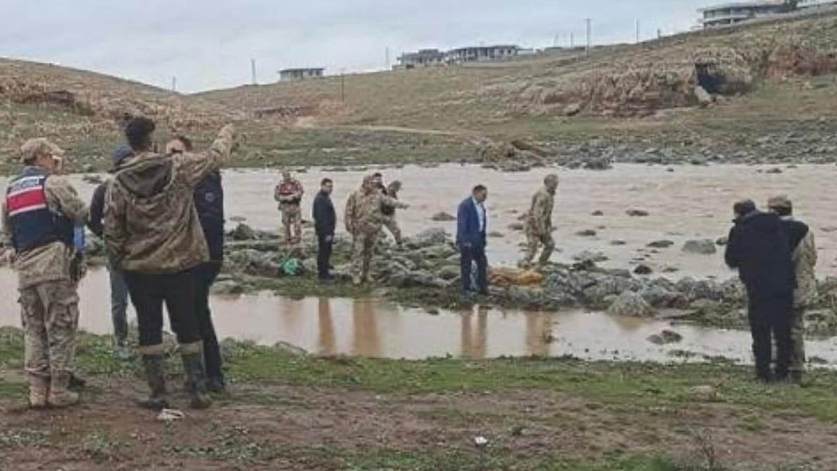 Şanlıurfa'da derede erkek cesedi bulundu