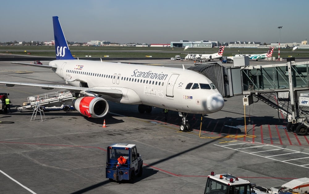 Dev havayolu şirketi bin uçuşunu iptal edecek! Yakıt krizi havacılığı vurdu