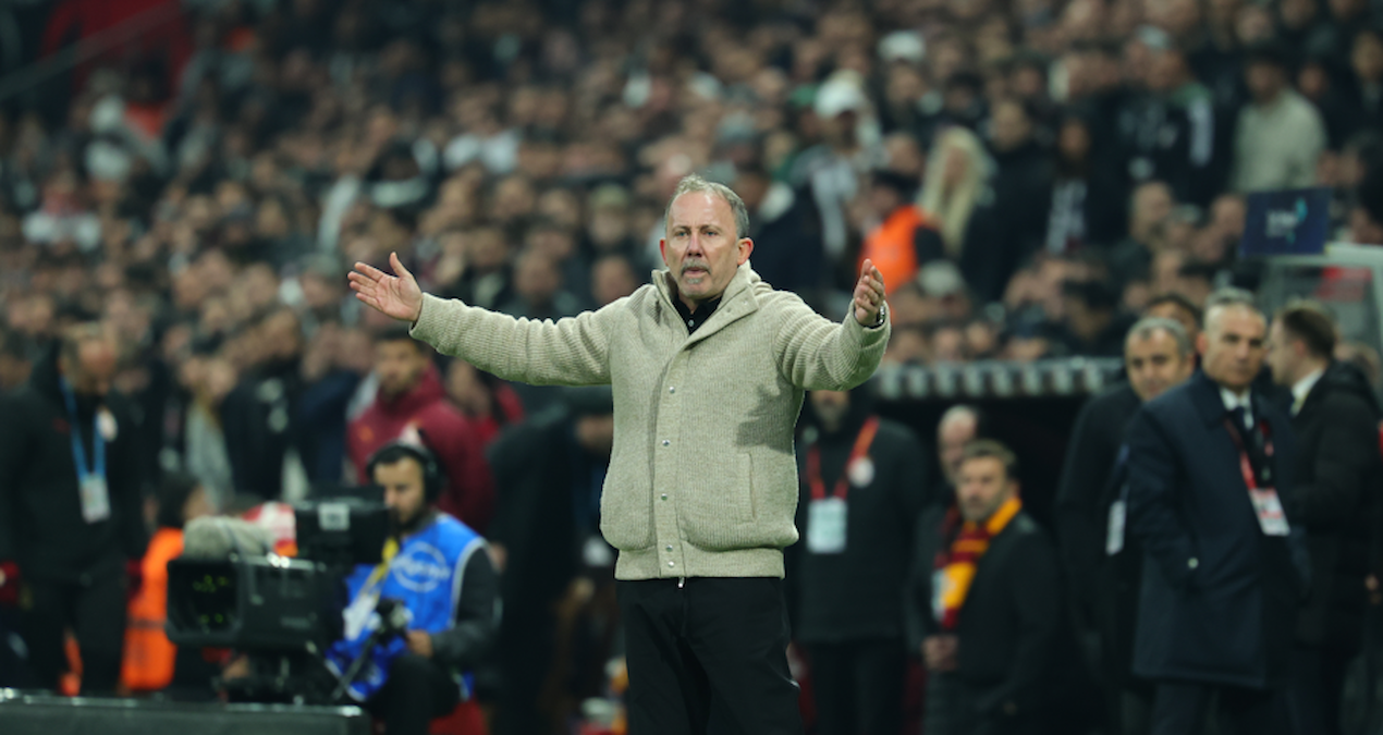 Sergen Yalçın'dan hakem isyanı: 'Bu kadar siyaset, yaşananlar komedi...'