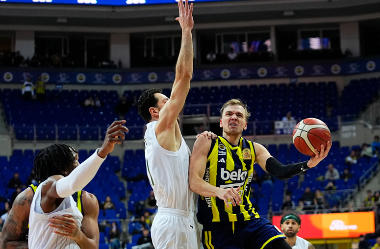 Fenerbahçe Beko, evinde mağlup oldu