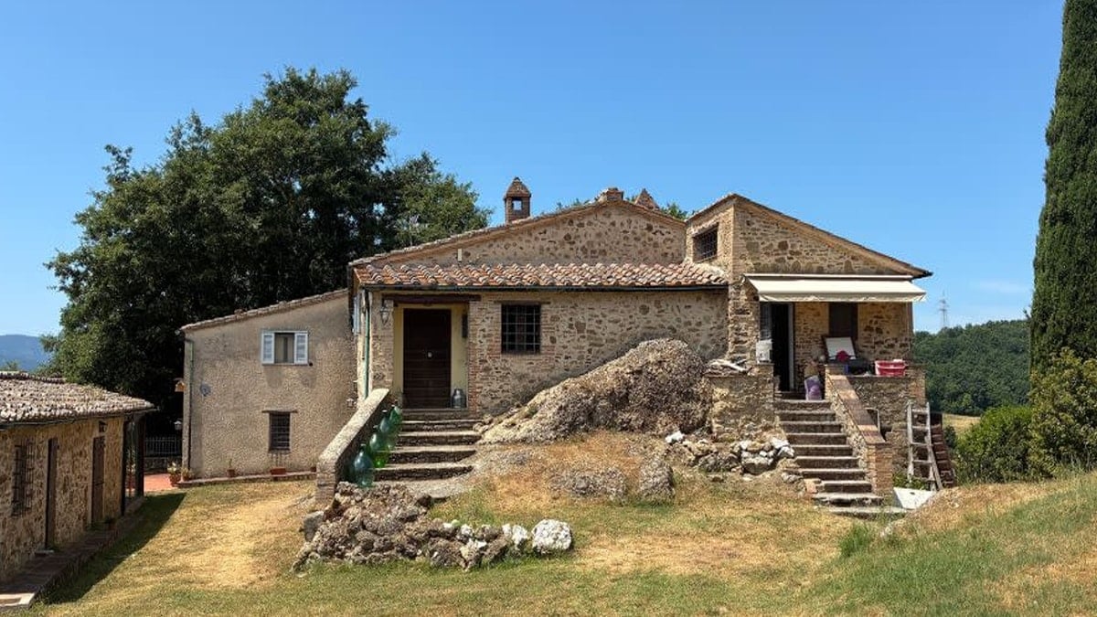 Herkes ülkesinde 1 euroya ev alırken, o 1 milyon dolara ev aldı: İşte nedeni