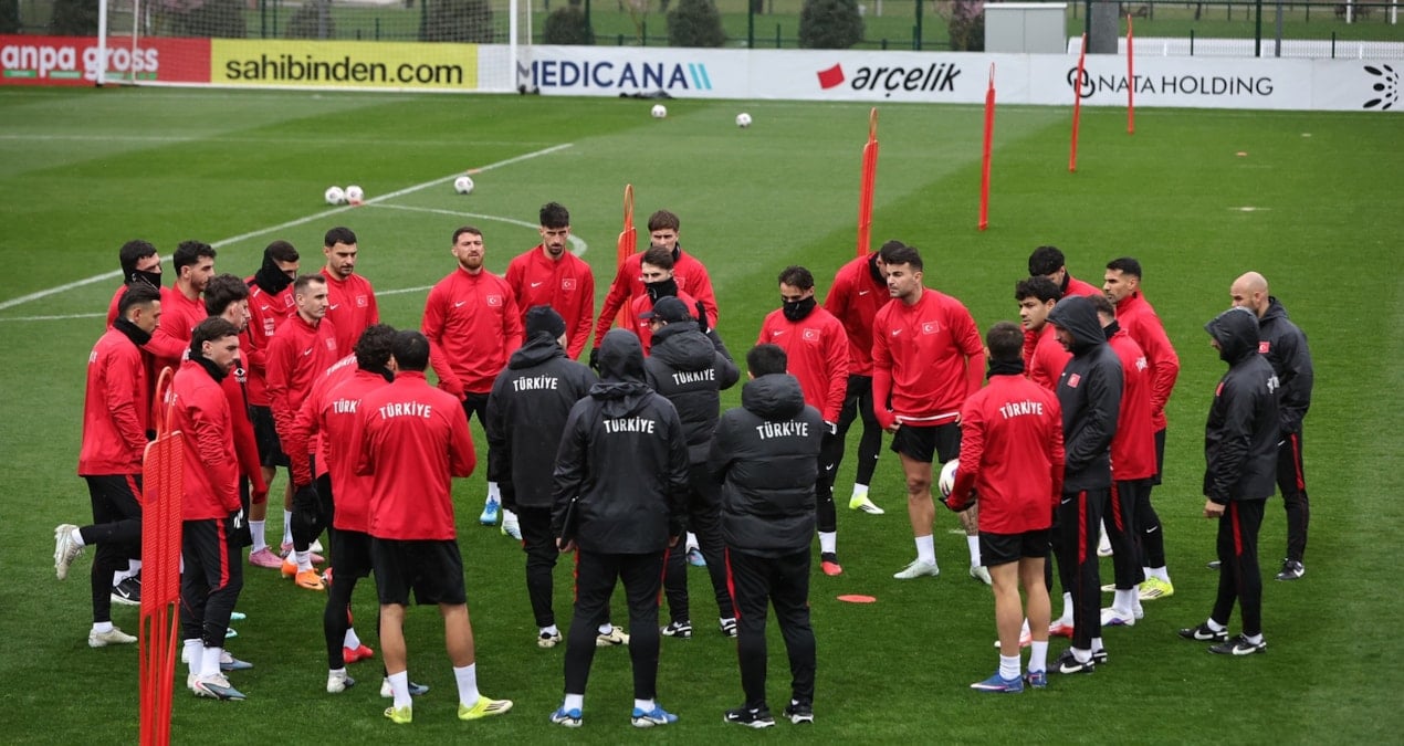 Milliler, Kosova maçına hazır! Yıldız isim takımdan ayrı çalıştı