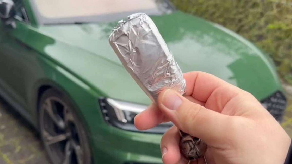 Arabanın anahtarını folyoya sarın farkı görün