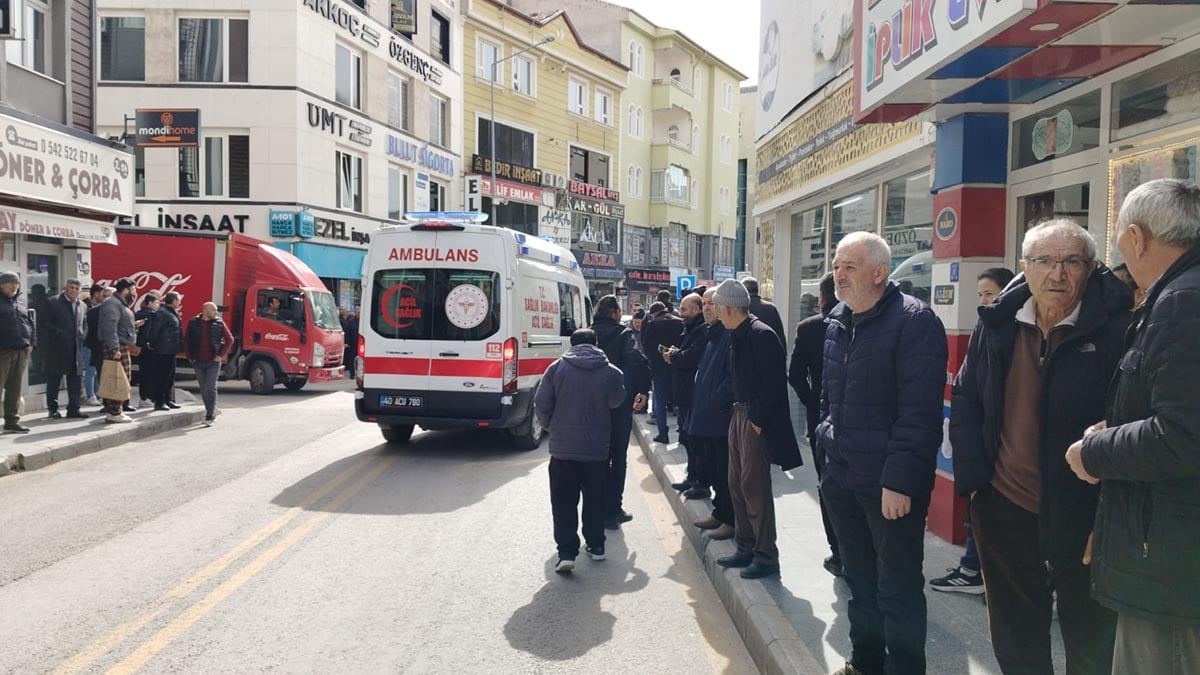 Kırşehir’de kıraathaneye silahlı saldırı