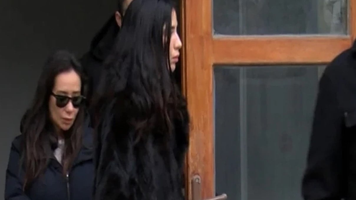 Erol Köse'nin cenazesi kızı Dijan'a teslim edildi