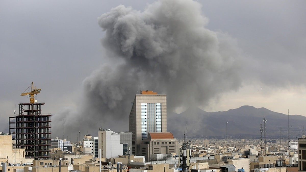 21 bin uçuş iptal edildi