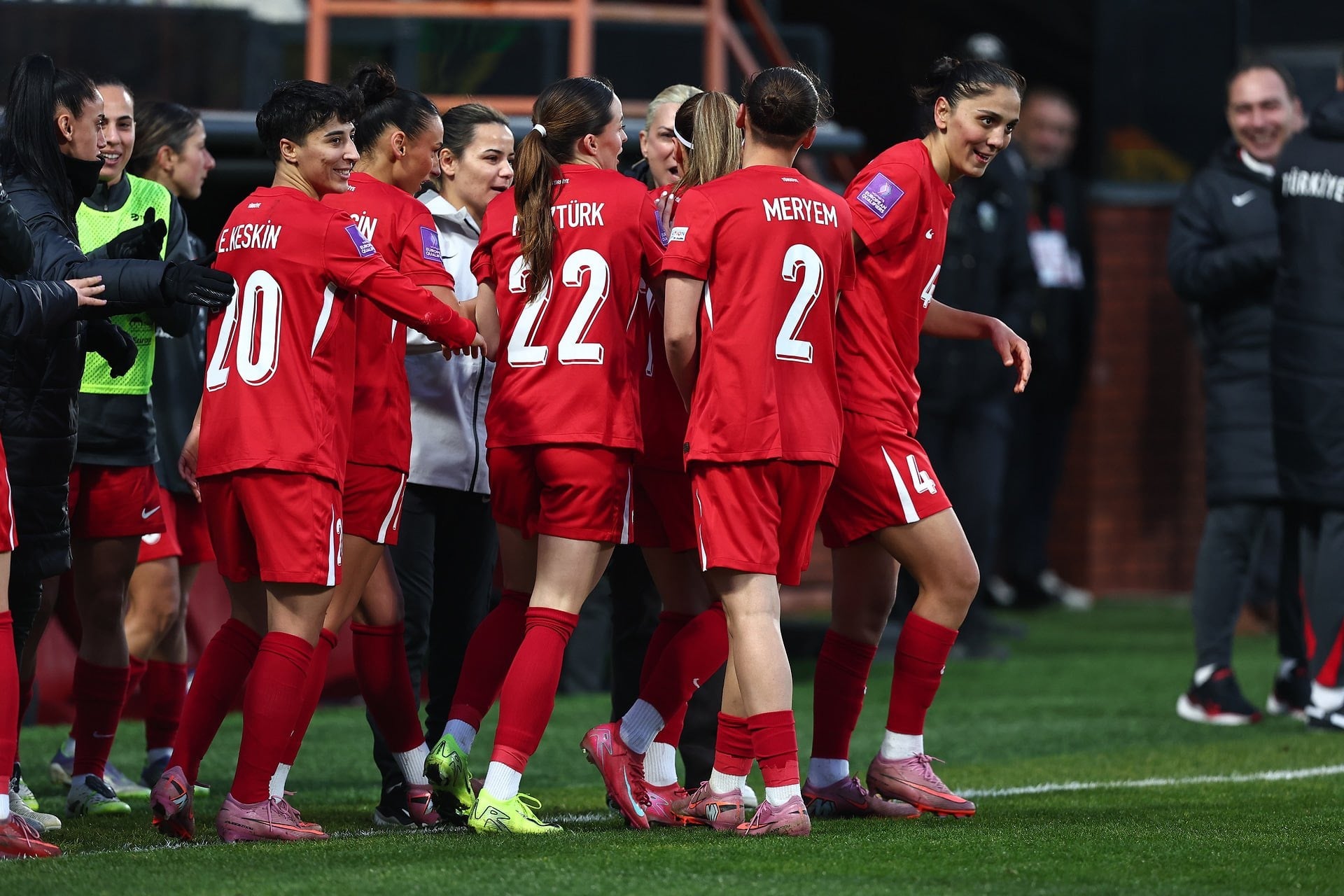 A Milli Kadın Futbol Takımı, Kuzey İrlanda'yı devirdi