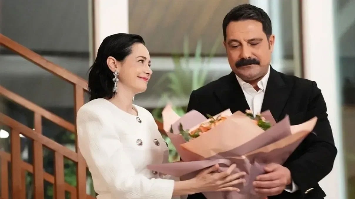 Kıskanmak dizisine üç yeni isim! Cihan’ın ailesi ekrana geliyor