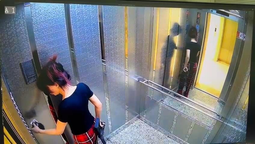 Verdiği parayı alamayan kadın, eski sevgilisinin evine pompalıyla ateş açtı