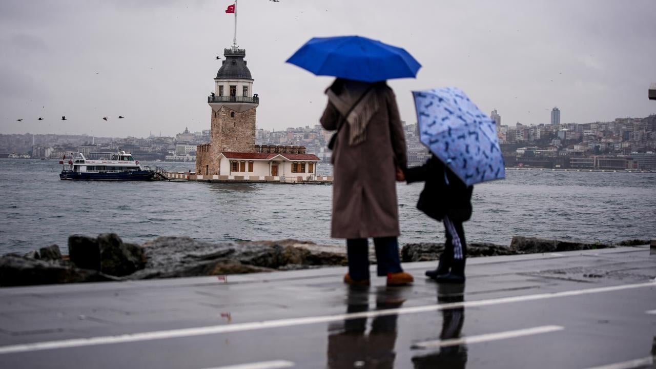 İstanbul'un bir ilçesi sağanak yağışta zirveyi gördü! İstanbul Valiliği açıkladı